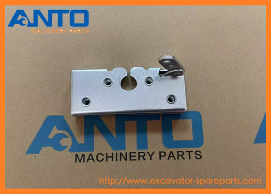 195-Z11-4520 195Z114520 ロック KOMATSU D31PX-22 D39EX-22用のブルゾーダースペアパーツ