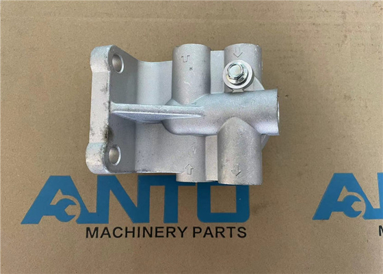 6745-71-7211 6745717211 フィルターヘッド エグババターの部品 KOMATSU D65EX D65PX