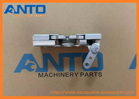 195-Z11-4520 195Z114520 ロック KOMATSU D31PX-22 D39EX-22用のブルゾーダースペアパーツ